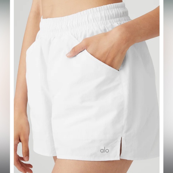 Alo Alumni Short Size Mediumn NWOT - Picture 2 of 6